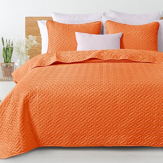 Exclusivo Mezcla King Size Quilt Bedspreads with Basket Weave Pattern, Soft Lightweight Summer Quilts Bedding Set Coverlets Bed Cover for All Seasons, Orange