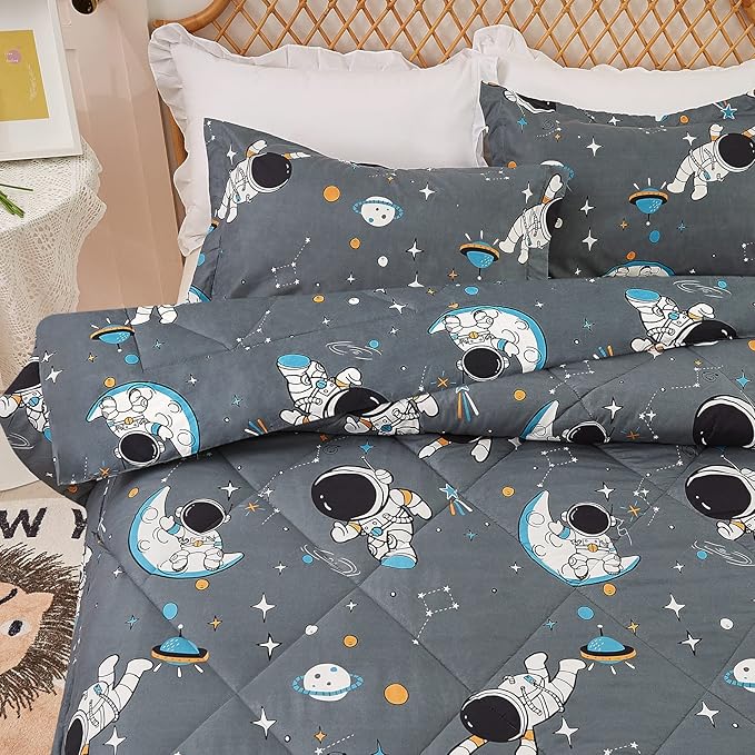 JSD Grey Astronaut Kids Comforter Set Queen Size, 3 Piece Space Theme Microfiber Comforter with Pillow Sham, Machine Washable