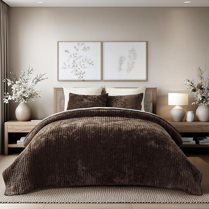 EVERGRACE Velvet Quilt Set Queen Size, Luxurious Soft Striped Channel Bedding Set, Lightweight Velvet Comforter for All Season, Oversized Bedspread Coverlet with 2 Matching Shams, Walnut Brown