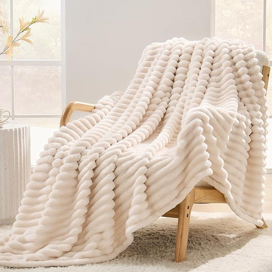 Beige Fleece Twin Size Blanket for Bed, Super Soft Cozy Blanket for Home Decor, Perfect Cozy Gifts for Women Men Gifts, Lightweight All Season Bed Blanket, 60x80 Inches