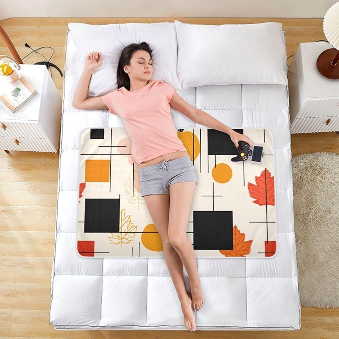 Waterproof Bed Pad Reusable Changing Pad Toddler Mattress Protector Large Pee Pad Baby Diaper Pad Soft Washable Liner Beige Thanksgiving Pumpkin Maple Leaf