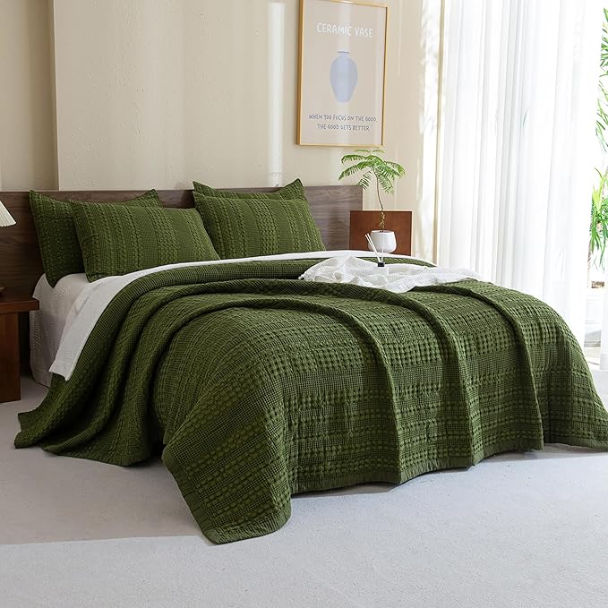 Sanracie Cotton Waffle Weave Quilt Set King Size(110"x98")-Olive Green Quilted Bedspread Sets,3Pcs Soft Boho King Quilt Bedding Set, Farmhouse Shabby Vintage Chic Bedding Quilt