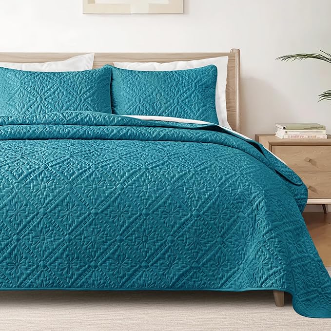 Exclusivo Mezcla King Quilt Bedding Set, Lightweight Soft Bedspreads Coverlets with 2 Pillow Shams, Modern Teal Oversized Quilts King Size for All Seasons