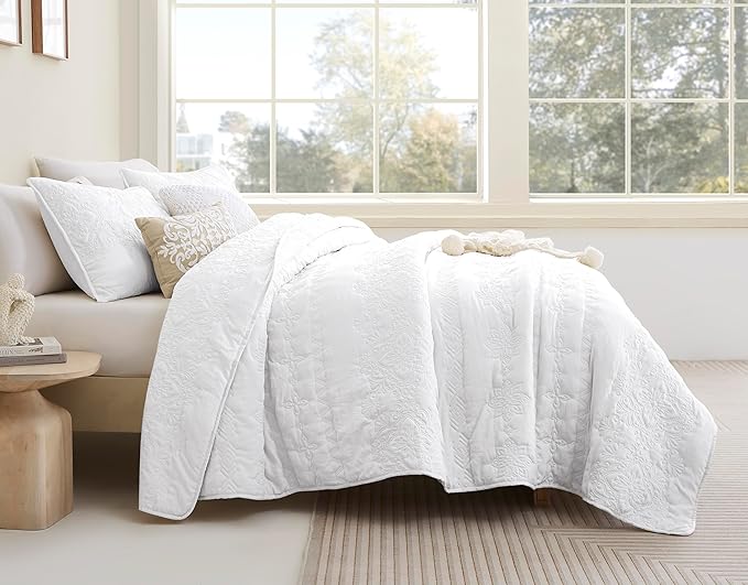 B2EVER Boho White Quilt Twin Size Bedding Sets with Pillow Sham, Bohemian Lightweight Soft Bedspread Coverlet, Farmhouse Floral Vintage Thin Comforter Bed Cover for All Season, 2 Pieces, 68x90 inches