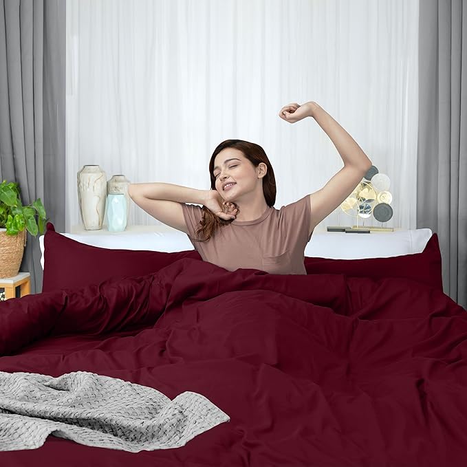Utopia Bedding Duvet Cover Queen Size - 3 Piece with Zipper Closure - 1 Comforter Cover 90X90 Inches & 2 Pillow Shams 20X26 Inches (Burgundy) Comforter Not Included