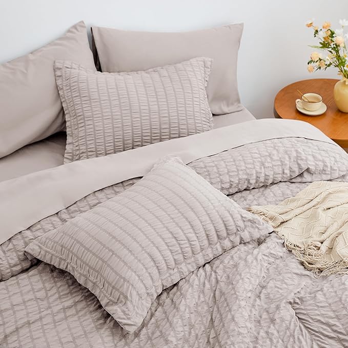 Love's cabin Seersucker Burlwood Full Comforter Set, 7-Piece All Season Lightweight Bed in a Bag Bedding Set with Comforter, Flat Sheet, Fitted Sheet, Pillowcases and Shams | Soft, Breathable, Lightweight