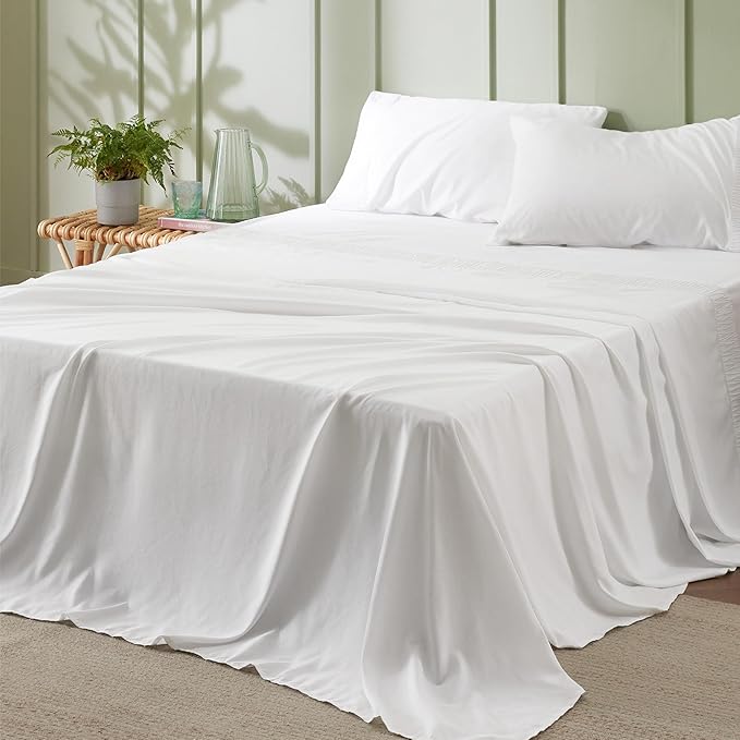 Bedsure Full Size Bed Sheets - 4 Pieces Soft Full Sheet Set - Breathable & Cooling - Hotel Luxury - Easy Care Polyester Microfiber Bedding for Women, Men, Bright White