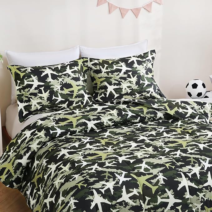 Yibeizi Airplane Comforter Set for Boys Full Size, Kids Green Camouflage Printed Bedding Set with Pillow Sham, Cute Lightweight Soft Breathable Machine Washable Quilted Bed Comforter Set 3 Piece