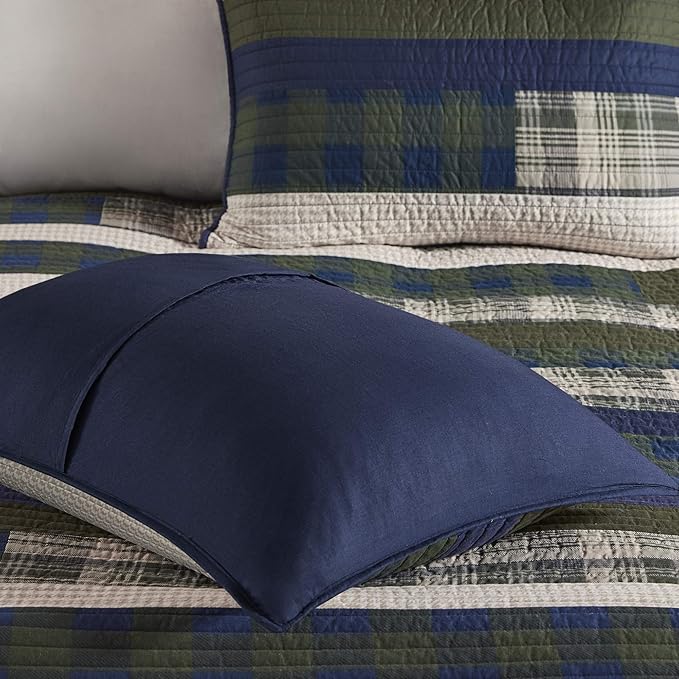 WOOLRICH Spruce Hill Reversible Quilt Set - Cottage Styling Reversed to Solid Color, All Season Lightweight Coverlet, Cozy Bedding Layer, Matching Shams, Oversized King/Cal King, Stripes Green 3 Piece