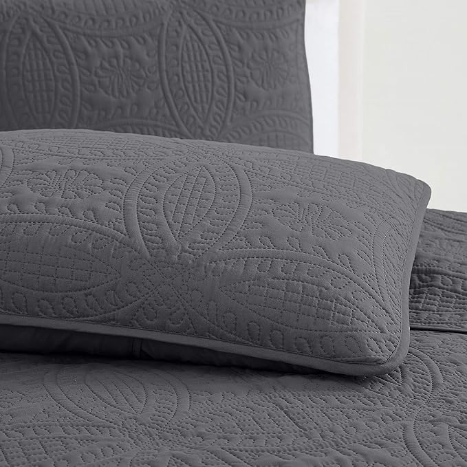 Mellanni Twin Bedspread Coverlet Set - Bedding Cover with Sham - Ultrasonic Quilting Technology - 2 Piece Oversized Quilt Set - Bedspreads & Coverlets (Twin, Gray)