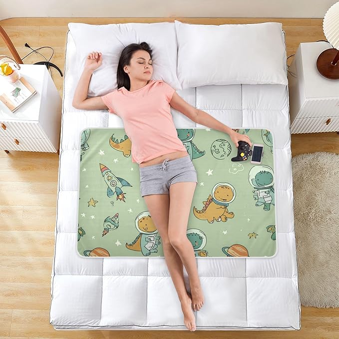 Waterproof Bed Pad Reusable Changing Pad Toddler Mattress Protector Large Pee Pad Baby Diaper Pad Soft Washable Liner Green Space Dinosaurs