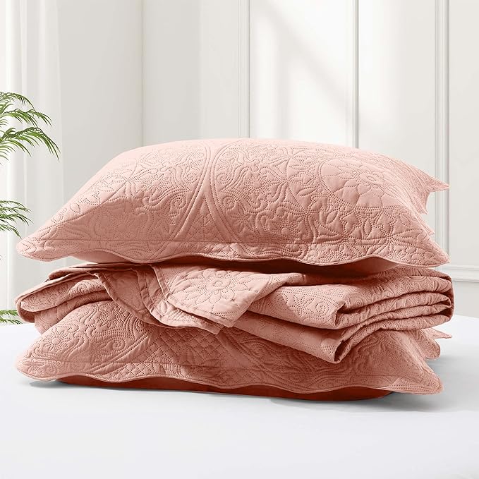 IR Imperial Rooms 10 Pack Queen Quilt Bedding Set (90" x 96") - Bulk Wholesale for Hotels, Guest Bedroom & Airbnbs - Lightweight Microfiber Reversible Floral Embossed Quilts Bedspreads (Peach)