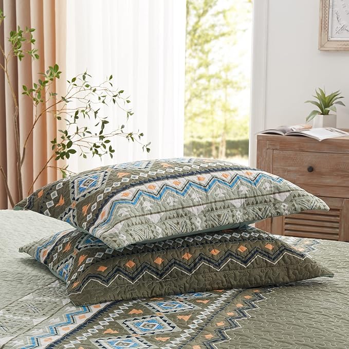 LEAONME Quilt Set King Size 3 Piece Bedspread Coverlet Lightweight Comforter Microfiber Bedding Set All Season Oversized 98x106 Inch Bed Cover Bohemian Patchwork Olive Green(1 Quilt, 2 Pillow Shams)