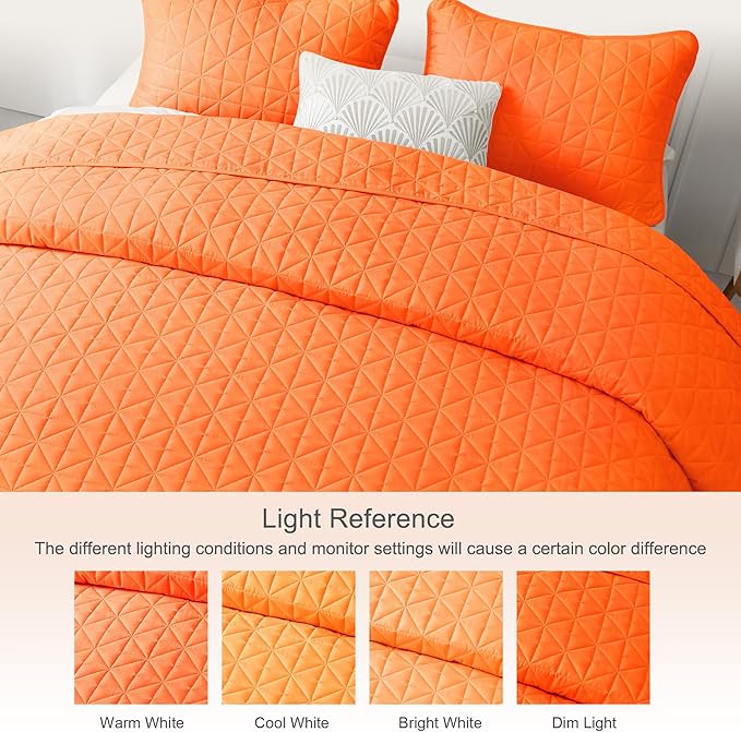 Exclusivo Mezcla Quilts King Size Bedding Set with Stitched Grid Pattern, Lightweight Summer Orange Bedspreads Coverlets Bed Cover for All Seasons (1 Quilt and 2 Pillow Shams)