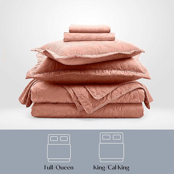 Hearth & Harbor Queen Quilt Set – All-Season Lightweight Bedspread & Coverlet with Pinsonic Weave - 7 Piece Queen Quilt Set with Pillow Shams, Bali Blush - Queen Ellipse