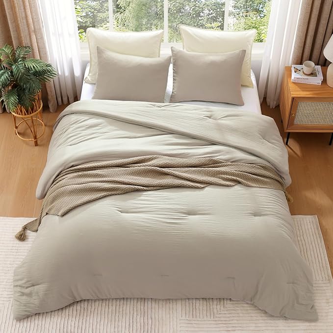 WRENSONGE Twin/Twin XL Comforter Set for Girls Boys Teens, 1 Light Oatmeal Comforter & 1 Pillow Sham, Soft Lightweight Kids Comforter Sets for All Seasons Dorm Bedding