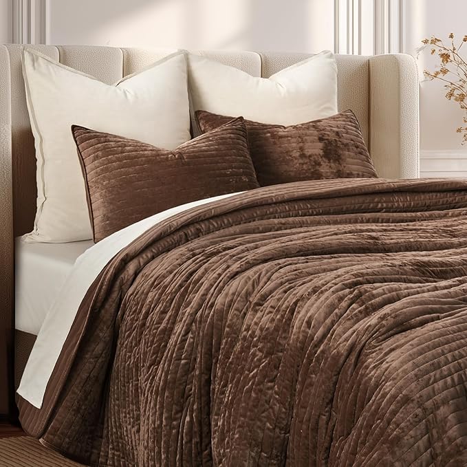 EVERGRACE Velvet Quilt Set California King 118'' x 106'', Luxurious Soft Striped Channel Bedding Set, Lightweight Velvet Comforter for All Season, Oversized Bedspread Coverlet w/ 2 Shams, Rust Brown