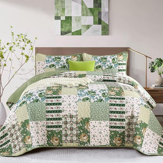 Anibedding Patchwork Quilt Set Queen Size Sage Green Floral Bedspread Coverlet Set, Green Rustic Plaid Quilted Bedding Set, Soft Microfiber Farmhouse Bedding Set for All Season