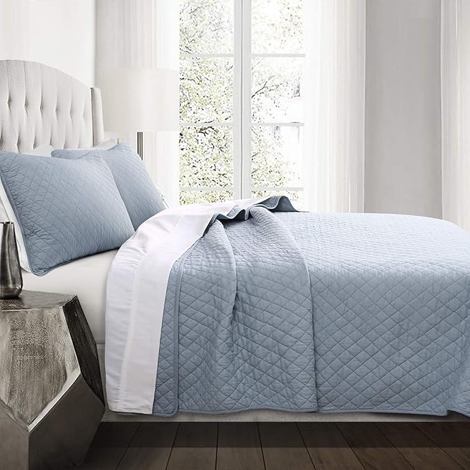 Lush Decor Ava Quilt Diamond Pattern Solid 3 Piece Oversized Bedding Blanket Bedspread Set - King - Blue