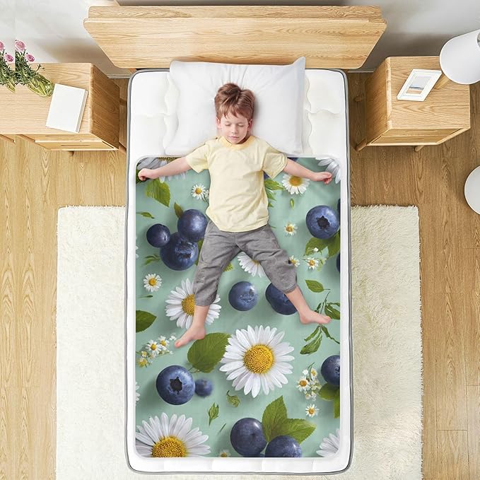 Waterproof Bed Pad Reusable Changing Pad Toddler Mattress Protector Large Pee Pad Baby Diaper Pad Soft Washable Liner Blue Blueberries and Daisies