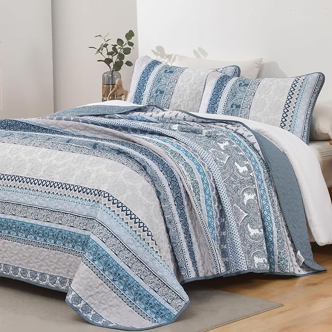WONGS BEDDING Boho Quilt Set Super King Size, Blue Bohemian 3 Pieces Quilt Sets, Lightweight Bedspread Coverlet Bedding Set for All Season (120"x114")