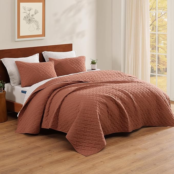 WRENSONGE Queen Quilt-3 Pieces Weave Autumn Leaf Bedspreads Queen Size Quilt Bedding Set for All Seasons, Soft Summer Coverlet with 2 Pillow Shams Suitable for Bed, Couch, Quilted Blanket