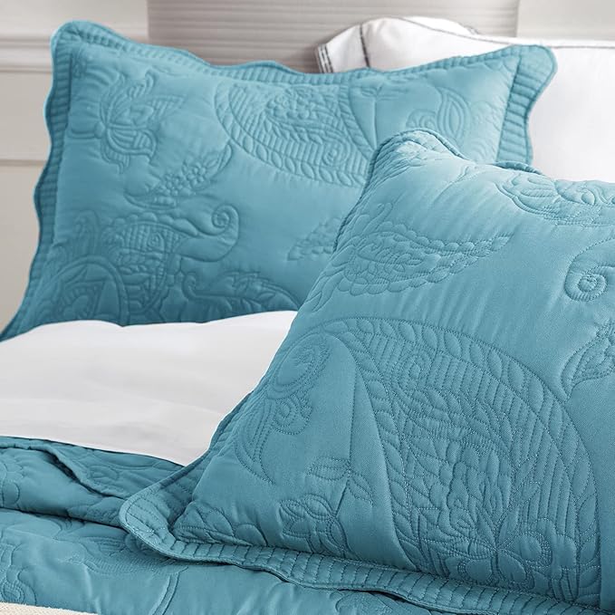 HZ & HY Oversized King Bedspread 138x122 Extra Wide, Quilted Coverlet Bedding Set, Lightweight Thin Comforter, Reversible, Luxurious, 5 Piece, 100% Microfiber, California/Alaskan King, Blue