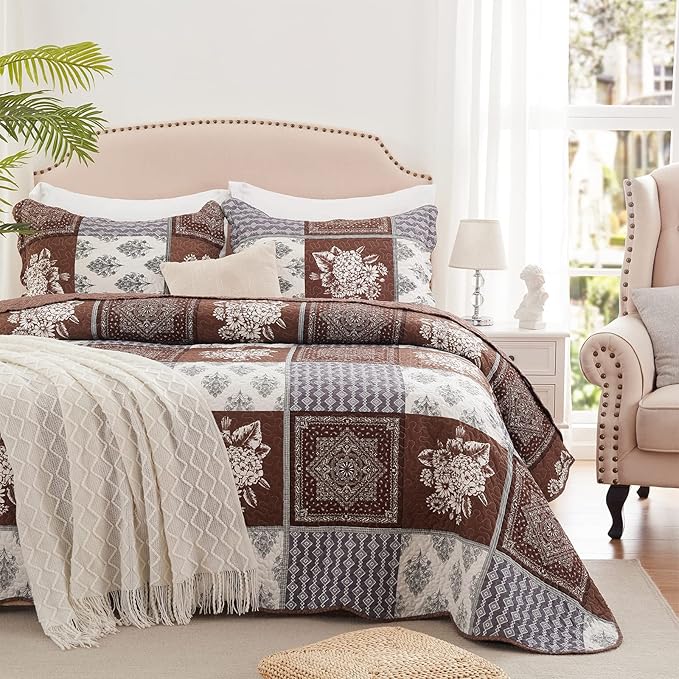 LEAONME 3 Pieces California King Size Quilt Set Brown Oversized 120x120 Inch Bedspread Coverlet Lightweight Microfiber Patchwork Bed Cover for All Seasons (1 Quilt, 2 Pillow Shams)