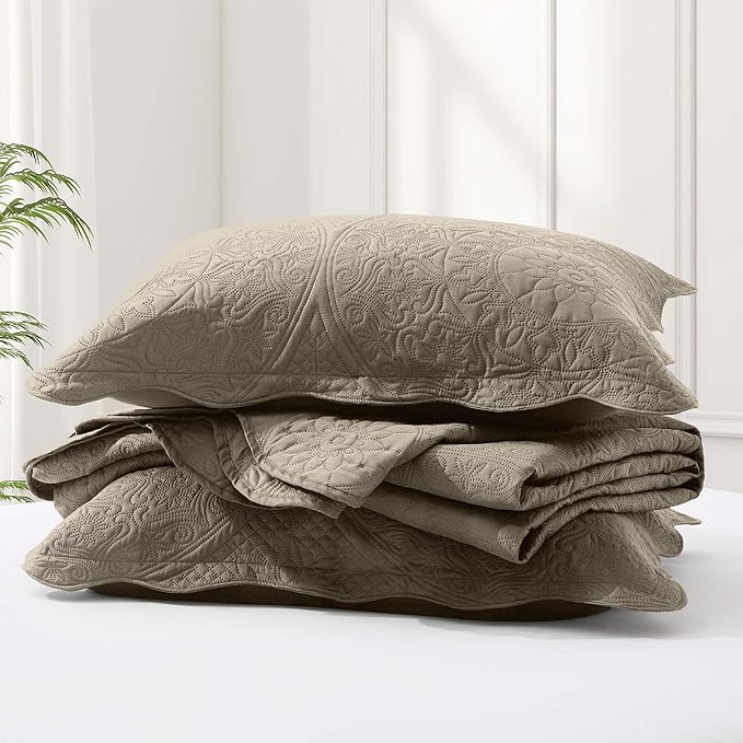 IR Imperial Rooms California King Quilt Bedding Set Size (118"x106") + 2 Pillow Shams (20" x 36"+ 2") - 3 Pcs All Season Reversible Microfiber Coverlet Embossed Floral Quilt Bedspread (Beige)