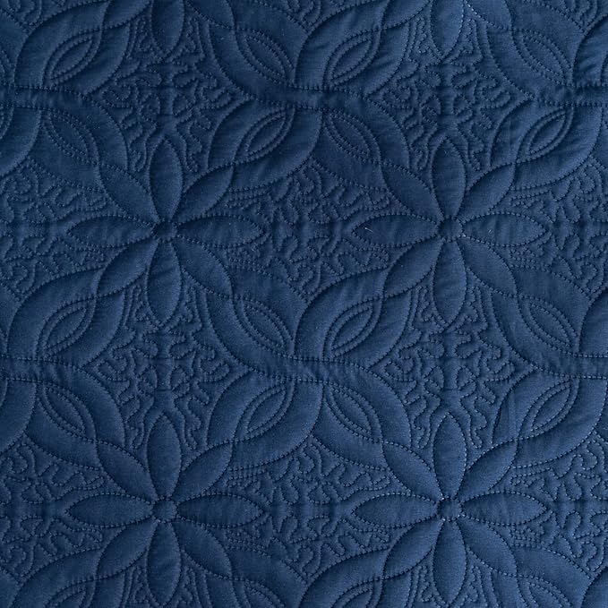 Auemtyn Full/Queen Size Quilt Set 3 Pieces, Soft Lightweight Summer Bedspread, Reversible Microfiber Bed Coverlet for All Seasons, Navy Blue, Floral Pattern (1 Quilt, 2 Pillow Shams)