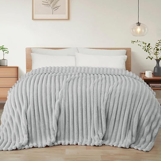 Exclusivo Mezcla Twin Size Flannel Fleece Blanket, Super Soft Striped Jacquard Bed Blanket, Lightweight Fuzzy Cozy for All Seasons, 60x80 Inches, Light Grey