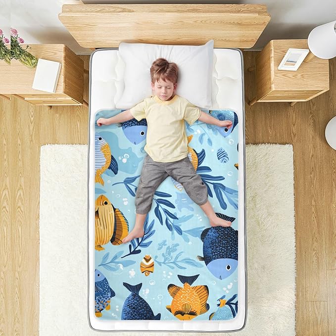 Waterproof Bed Pad Reusable Changing Pad Toddler Mattress Protector Large Pee Pad Baby Diaper Pad Soft Washable Liner Light Blue Fish Seaweed and Bubbles