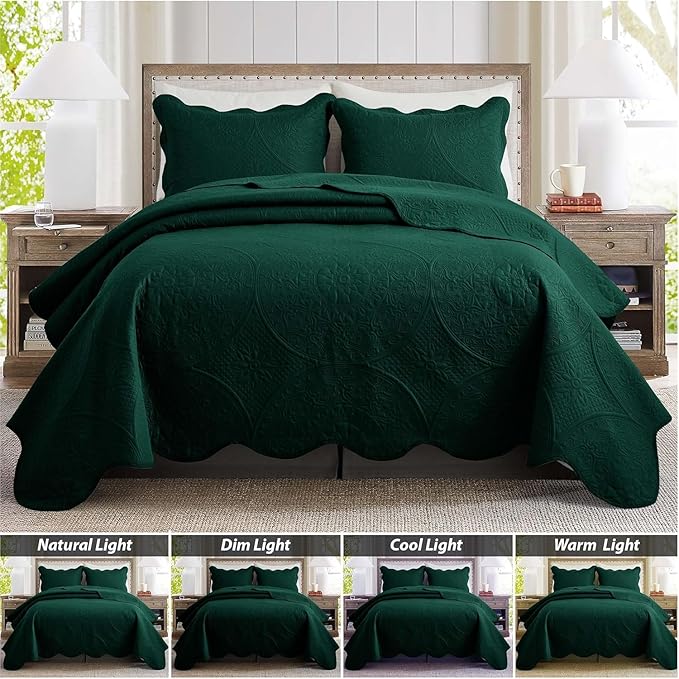 MOONLIGHT20015 10 Pack Twin Quilt Bedding Set (68" x 86") - Bulk Wholesale for Hotels, Guest Bedroom & Airbnbs - Lightweight Microfiber Reversible Floral Embossed Quilts Bedspreads (Emerald)