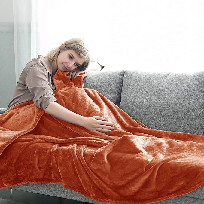 MOONLIGHT20015 Fleece Blanket 16 Pack - Soft Fluffy Rust Throw Blanket for Couch & Sofa - Lightweight Luxury 400 GSM Microfiber Fuzzy Bed Blankets and Throws (50 x 60 Inches, Throw/Travel)
