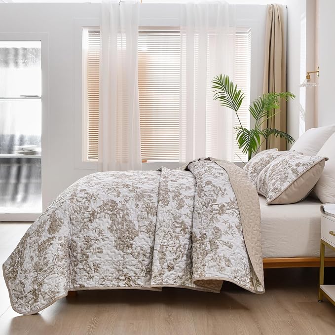 WONGS BEDDING Botanical Quilt Set California King Size, Khaki 3 Pieces Toile Floral Plants Printed Bedspread Bedding Set Soft Lightweight Microfiber Coverlet Set for All Season (112"×96")