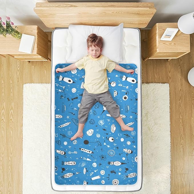 Waterproof Bed Pad Reusable Changing Pad Toddler Mattress Protector Large Pee Pad Baby Diaper Pad Soft Washable Liner Blue Space Doodle Rocket Spacemen