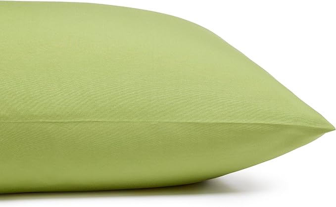 Amazon Basics Lightweight Microfiber 4-Piece Bed Sheet Set, King, Oliver Light, Solid