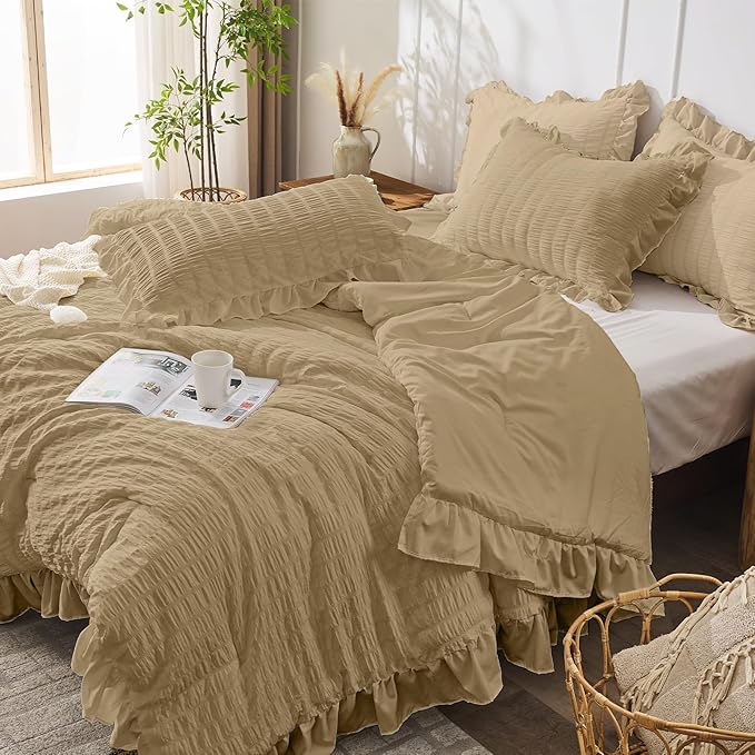 JOLLYVOGUE King Size Comforter Set, 3 Pieces Light Coffee Seersucker Comforters King Size, Lightweight & Fluffy Bedding Sets King for All Season with 1 Ruffle Comforter and 2 Ruffle Pillowshams