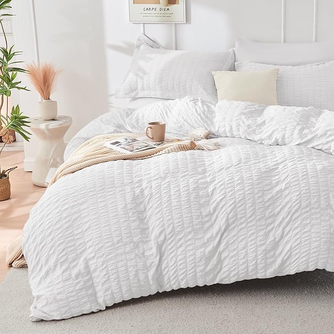 HYMOKEGE White Twin Size Duvet Cover, Ultra Soft 2-Piece Seersucker Duvet Cover Set with Zipper Closure, Soft Brushed Microfiber Bedding Set with 8 Corner Ties (68"x90", 1 Pillowshams)