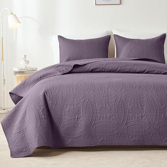 akkialla Grayish Purple King/Cal King Quilt Set, Ultrasonic Lightweight Bedspread Coverlet for Modern Minimalist Bedroom, Soft Microfiber Coin Pattern Bedding, 3-Piece (1 Quilt, 2 Pillow Shams) | Breathable fabric