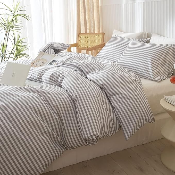 Striped Comforter Set Twin XL Size Grey White Stripes Pattern Comforter Fluffy Bed Set for Men Boys 3 Pieces Lightweight Bedding Comforter Set for All Seasons Soft Fluffy Comforter with 2 Pillowcases