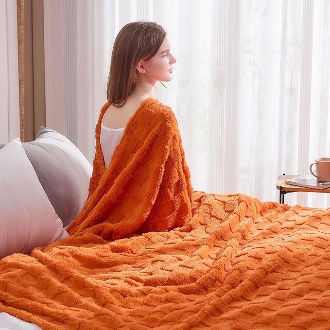 NEWCOSPLAY Super Soft King Blanket Orange Premium Silky Flannel Fleece 3D Checkered Lightweight Bed Blanket All Season Use (Orange Checkered, King(90"x110"))