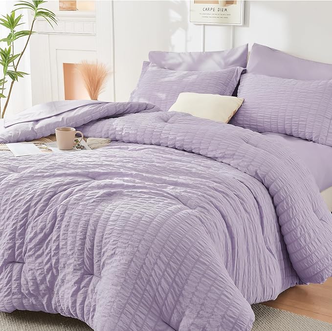 HYMOKEGE Lavender Duvet Cover Queen Size, Ultra Soft 3-Piece Seersucker Duvet Cover Set with Zipper Closure, Soft Brushed Microfiber Bedding Set with 8 Corner Ties (90"x90", 2 Pillowshams)
