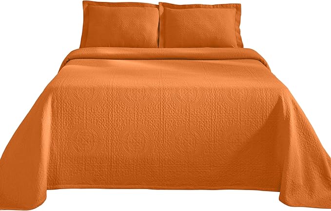 Superior Cotton Fleur De Lis Bedspread Set, Warm Blankets, All-Season Bedding, Bedroom Decor, Decorative Boho Medallion Coverlet, Includes 1 Bedspread, 1 Pillow Sham, Twin, Mandarin