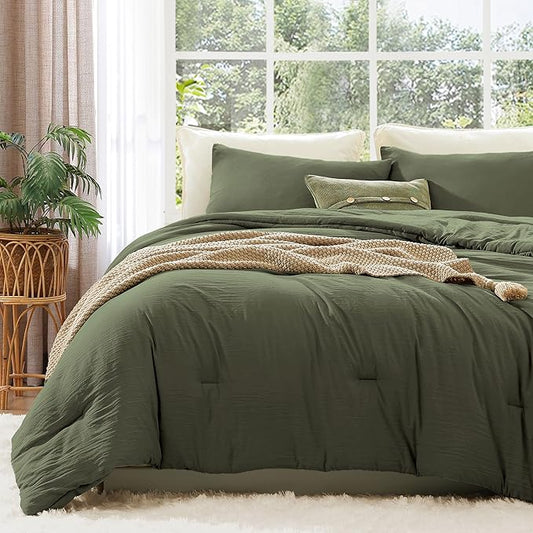 WRENSONGE Full Size Comforter Sets - 3 Pieces Olive Green Comforter Prewashed Soft Lightweight for All Seasons, Fluffy Down Alternative Comforter Full Size with 2 Pillow Shams