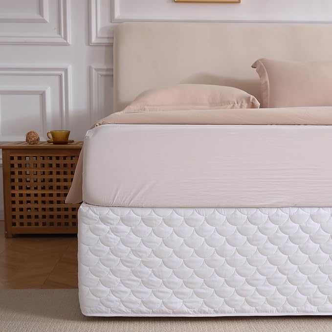 Queen Size White Bed Skirt with 14-Inch Drop, Easy Fit Wrap-Around Cover for Bed, Wrinkle-Free and Fade-Resistant Box Spring Cover.(White Seashells, Queen)