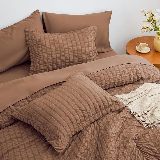 Love's cabin Seersucker Mocha Mousse California King Comforter Set, 7-Piece All Season Lightweight Bed in a Bag Bedding Set with Comforter, Flat Sheet, Fitted Sheet, Pillowcases and Shams | Soft, Breathable, Lightweight