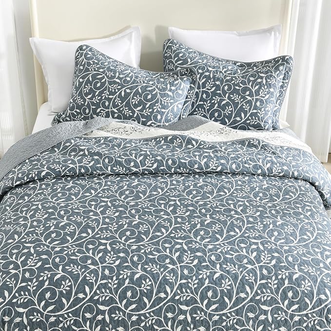Oversized King Bedspread 128"x120", 100% Cotton Extra Large Oversized King Quilt with 2 Pillowshams, Lightweight Floral Quilted Bedspreads Coverlet Set, Grayish-Blue/Off-White, 3 Pcs