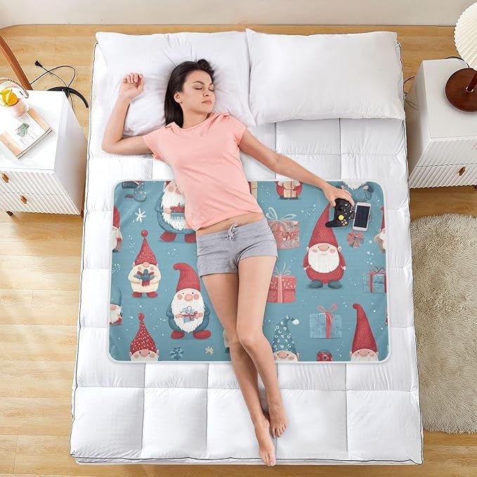Waterproof Bed Pad Reusable Changing Pad Toddler Mattress Protector Large Pee Pad Baby Diaper Pad Soft Washable Liner Christmas Gnome and Boxes Blue