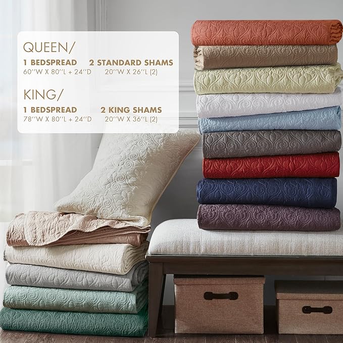Madison Park Quebec Split Corner Quilted Bedspread Classic Traditional Design All Season, Lightweight, Bedding Set, Matching Shams, King, Damask Quilted Cream 3 Piece